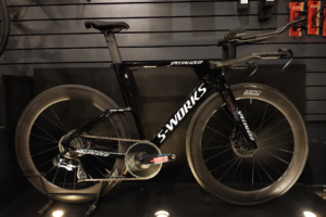 S-Works Shiv TT con Sram Force AXS 1 x 12