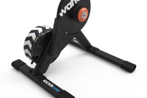 Rodillo Wahoo Kickr Core V2 con Zwift Cog